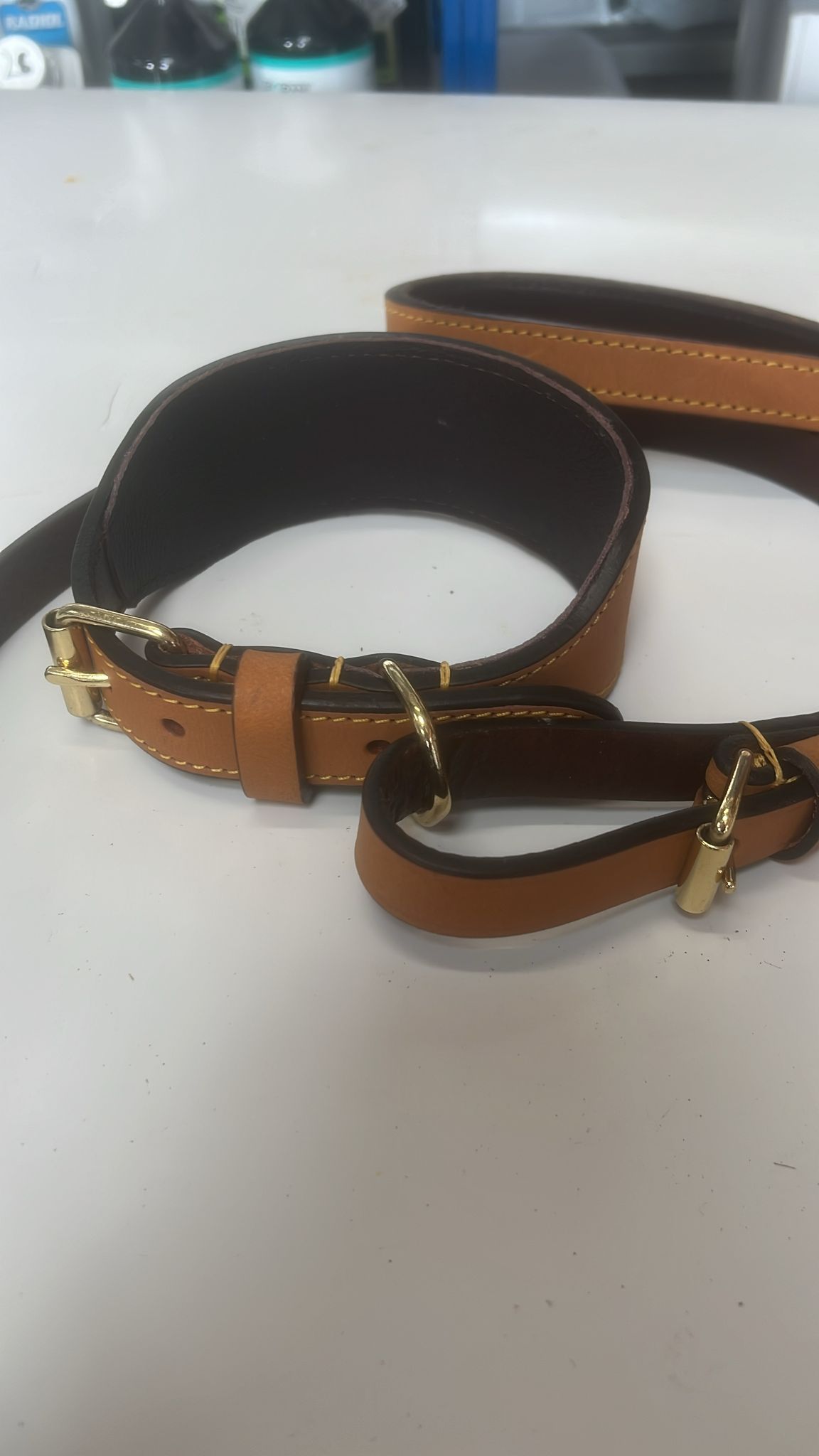 Classic Tan Leather Greyhound Collar & Lead Set - Image 4